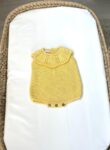 Conjunto hilo con cuello Amarillo
